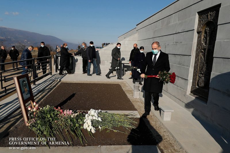 Премьер-министр Пашинян в Тавушской области почтил память павших героев