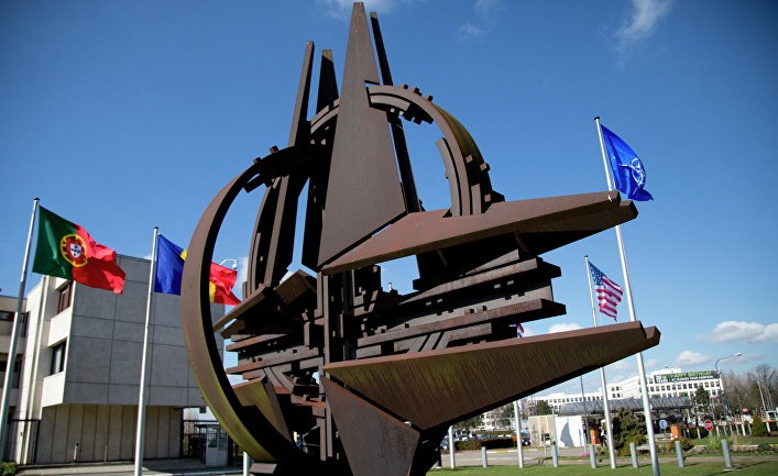 Politico: США и Турция обменялись «любезностями» на встрече НАТО