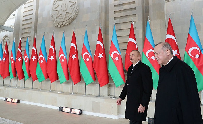 Le Monde: Алиев предлагает Эрдогану разделить триумф