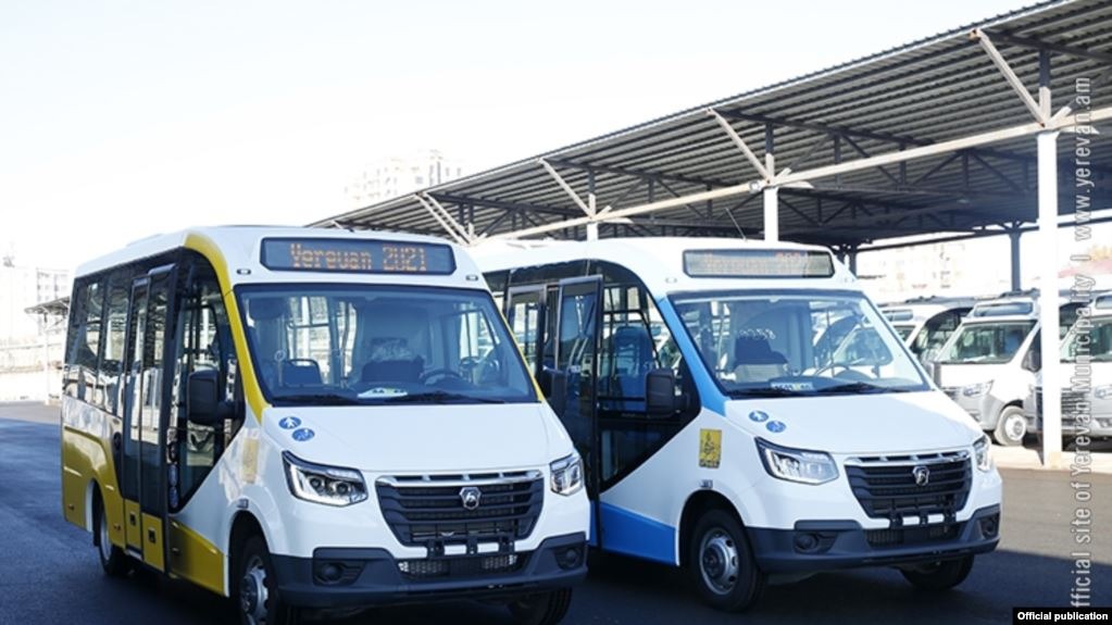 100 новых автобусов начнут курсировать в Ереване с середины января