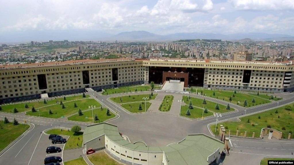 МО Армении ждет от Армии Обороны Арцаха разъяснений в связи с «видео со 100 армянскими пленными»