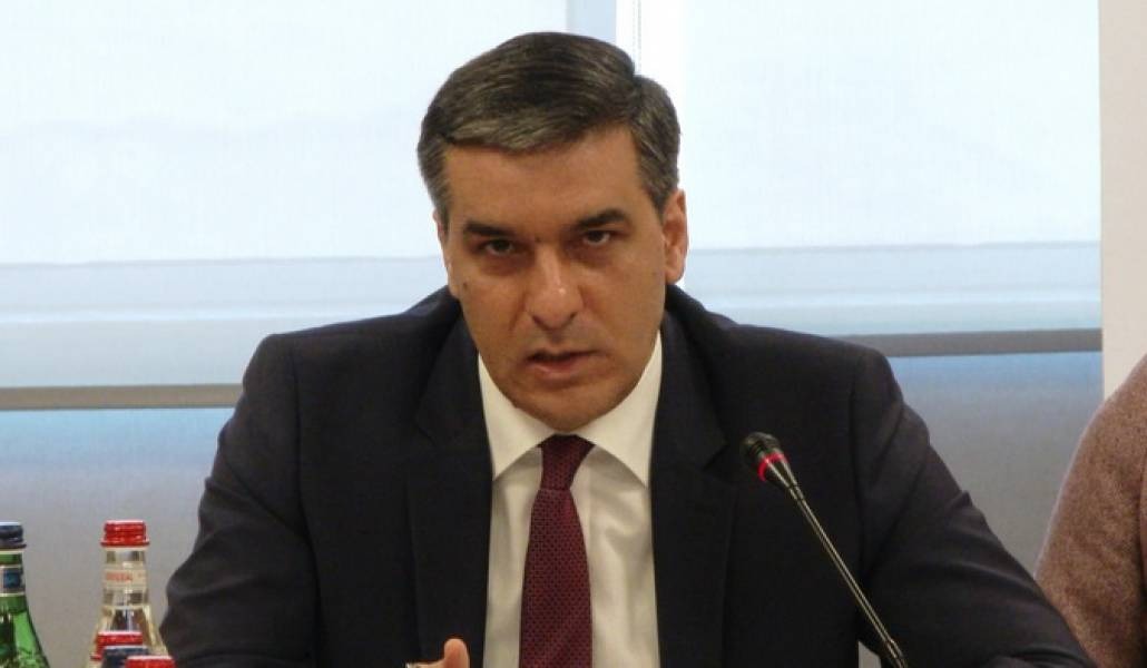 Омбудсмен Армении призвал исключить инциденты, ведущие к росту напряженности в стране