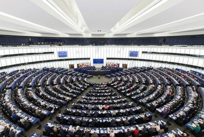 Европарламент принял две резолюции по Арцаху и осудил вмешательство Турции