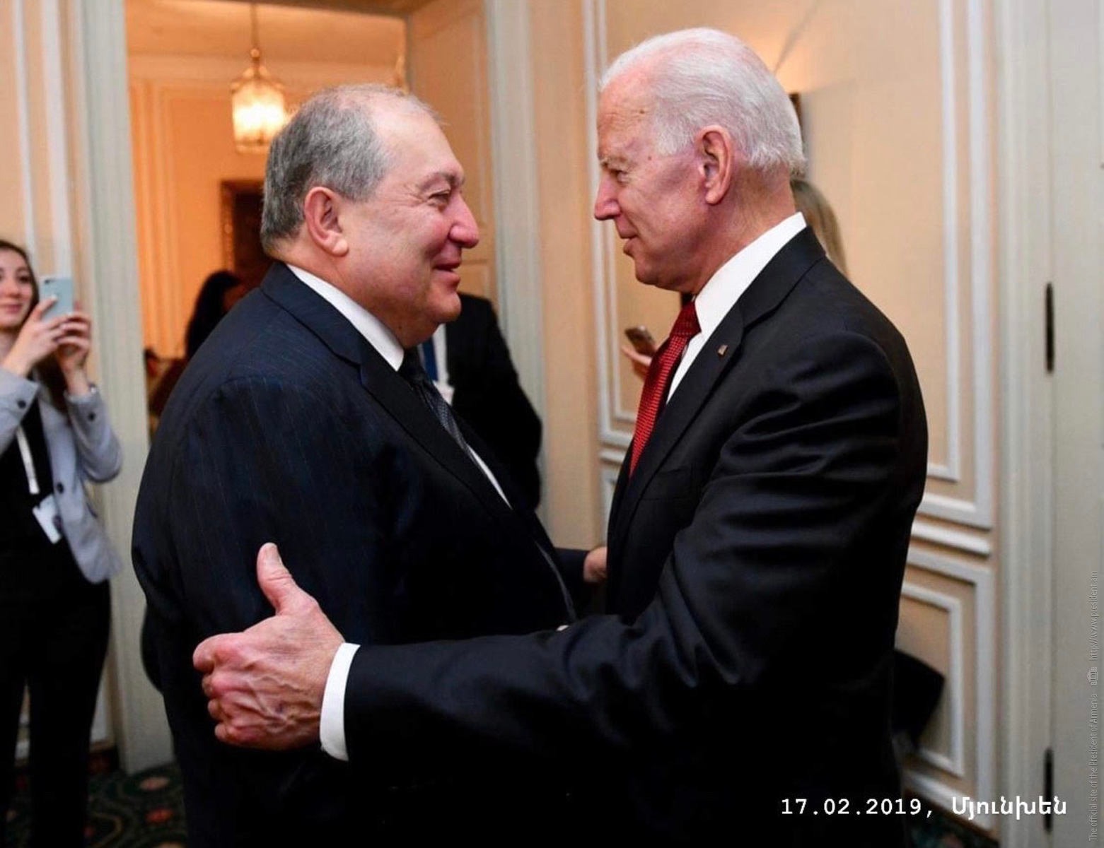 Армен Саргсян поздравил Джо Байдена по случаю его вступления в должность президента США