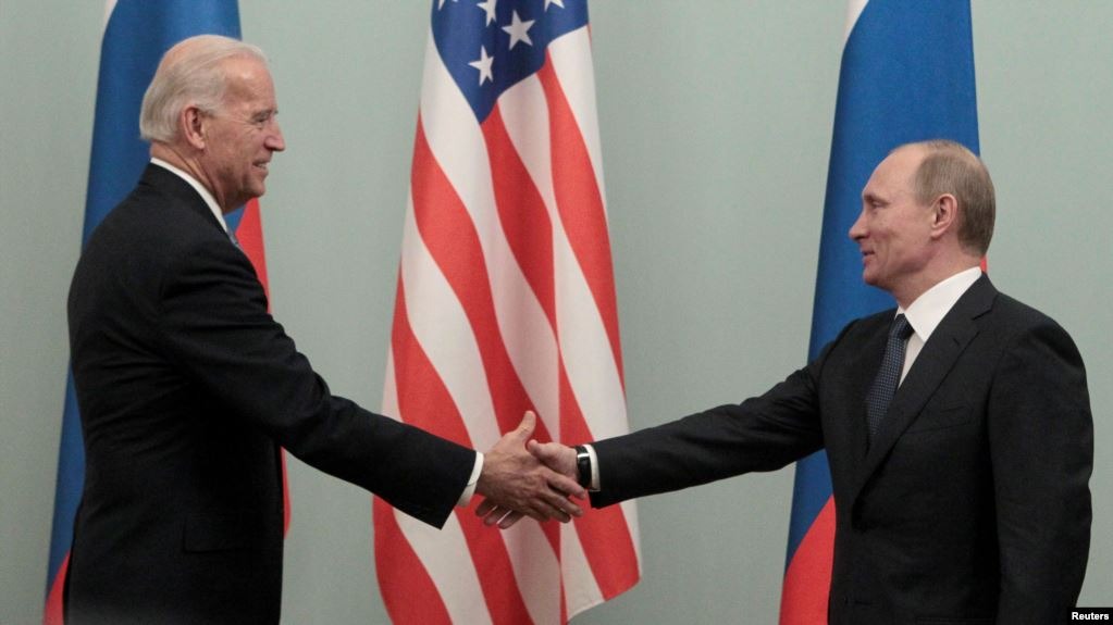 Российско-американские отношения в 2021г: ожидания и опасения — мнения экспертов