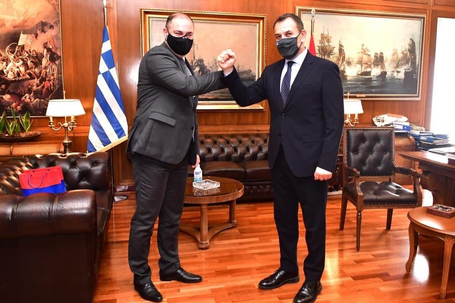 Посол Армении с министром обороны Греции обсудили оборонное сотрудничество двух стран