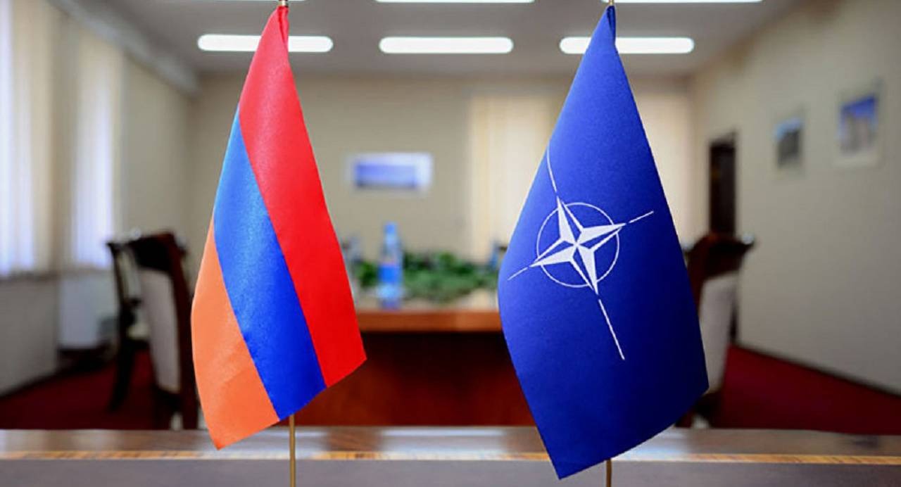 НАТО: политические разногласия должны разрешаться мирно, в соответствии с Конституцией Армении