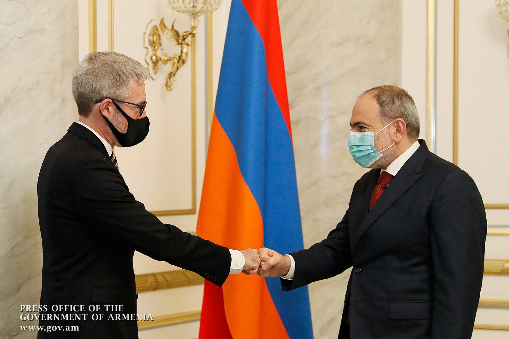 Никол Пашинян обсудил с послом Швеции вопросы развития армяно-шведского сотрудничества