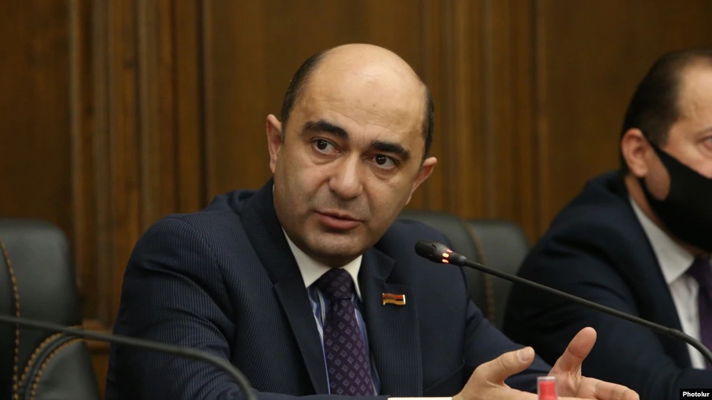Эдмон Марукян: почему тратились миллионы долларов на территории, подлежащей передаче Азербайджану?»