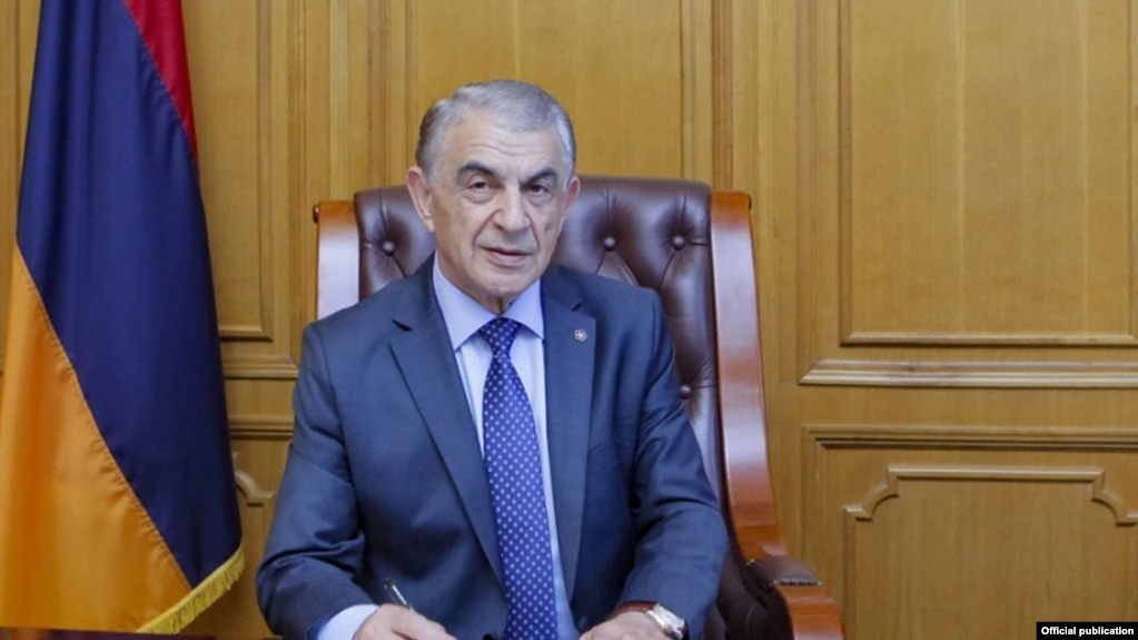Суд отменил меру пресечения в отношении экс-спикера парламента Армении Ара Баблояна