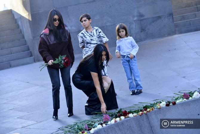 Кардашяны, Танкян и другие знаменитости США присоединились к призыву к Байдену признать Геноцид армян