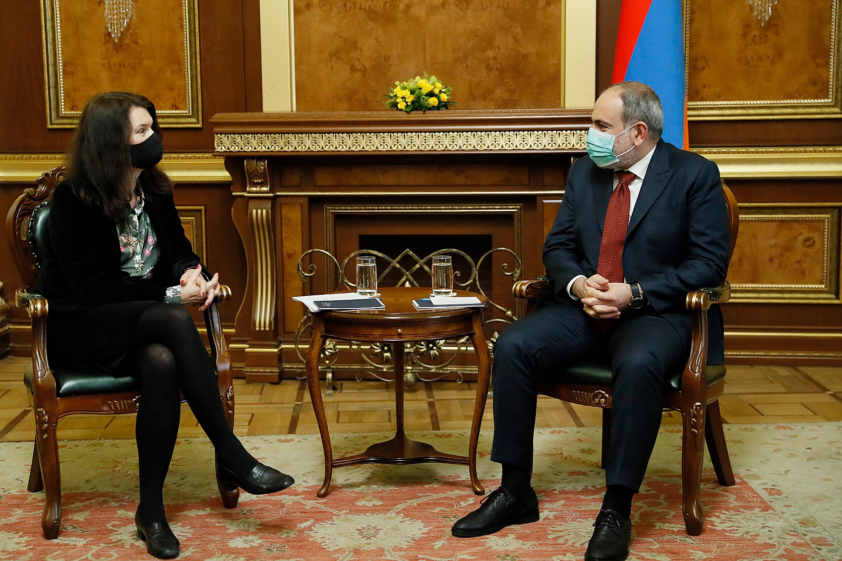 Премьер-министр Пашинян принял делегацию во главе с действующим председателем ОБСЕ Анн Линде