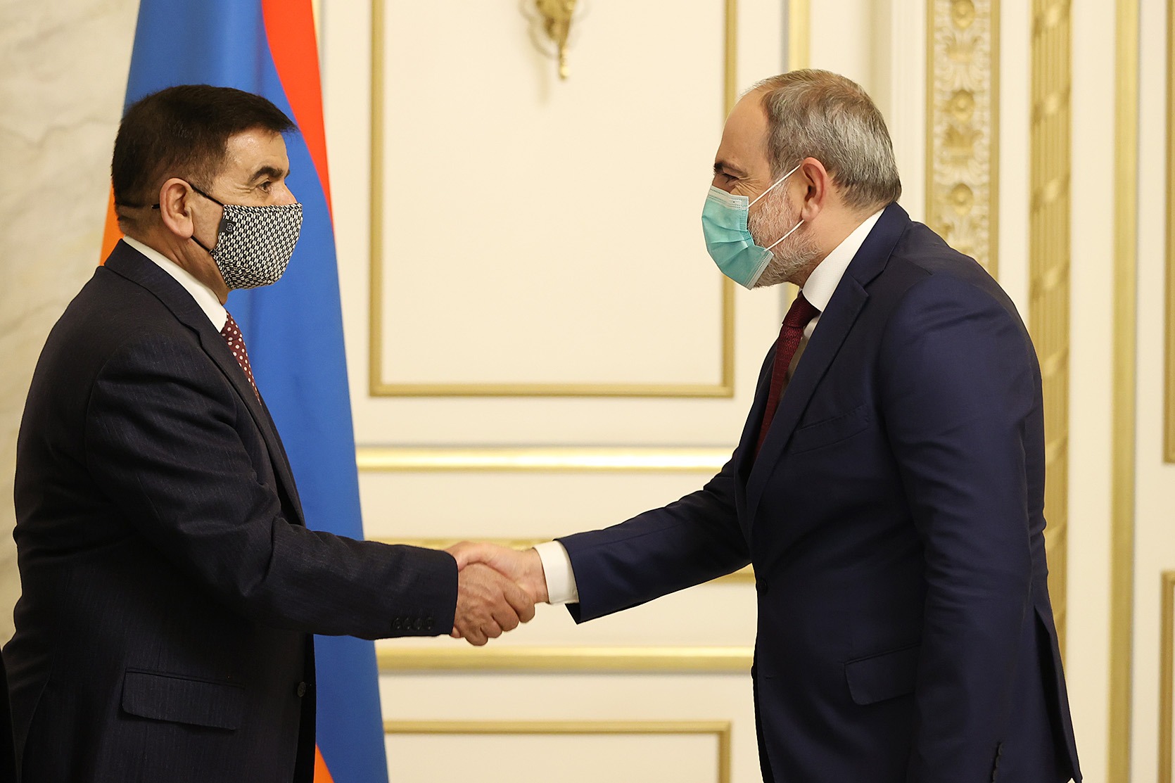 Никол Пашинян принял делегацию во главе с министром обороны Ирака