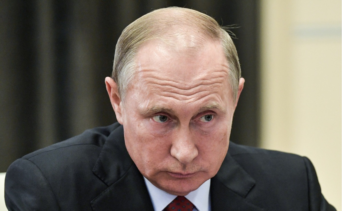 Европейский Союз: Путин несет политическую ответственность за убийства в России