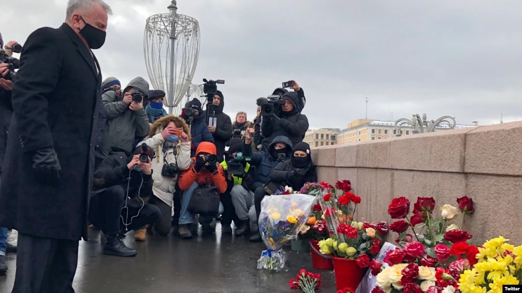 В России прошли памятные мероприятия в день годовщины убийства Бориса Немцова