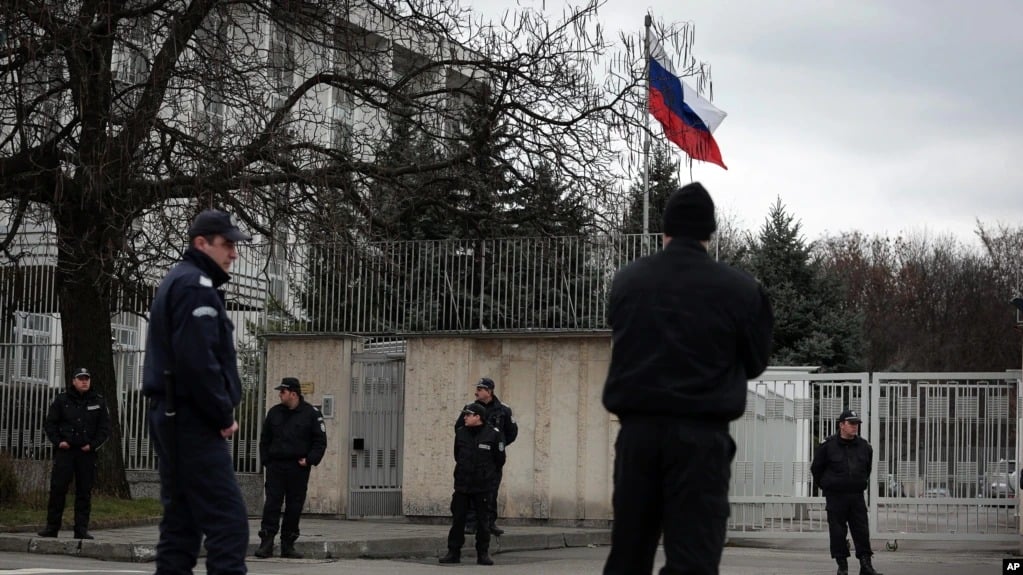 Болгария: несколько чиновников задержаны за шпионаж в пользу России