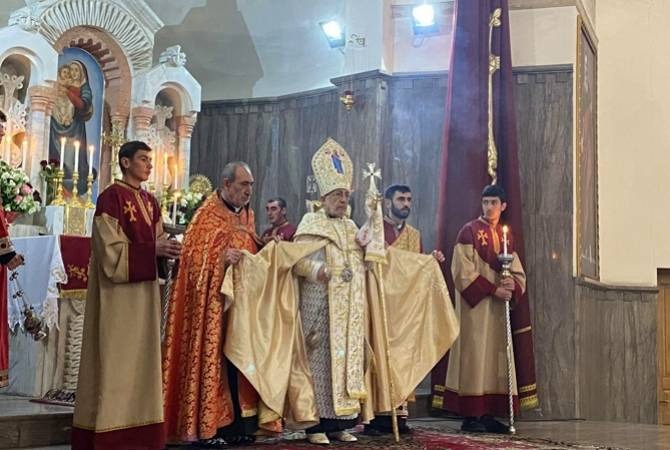 В соборе Армянской Католической церкви в Гюмри состоялось Пасхальное богослужение