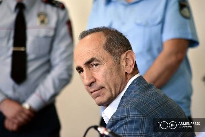 Судебный процесс против Кочаряна по делу о даче взятки продолжится 13 апреля