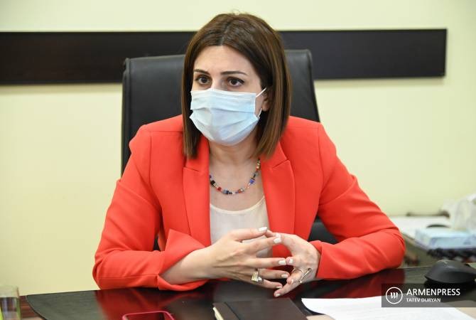 Министр здравоохранения Анаит Аванесян сделает прививку вакциной AstraZeneca