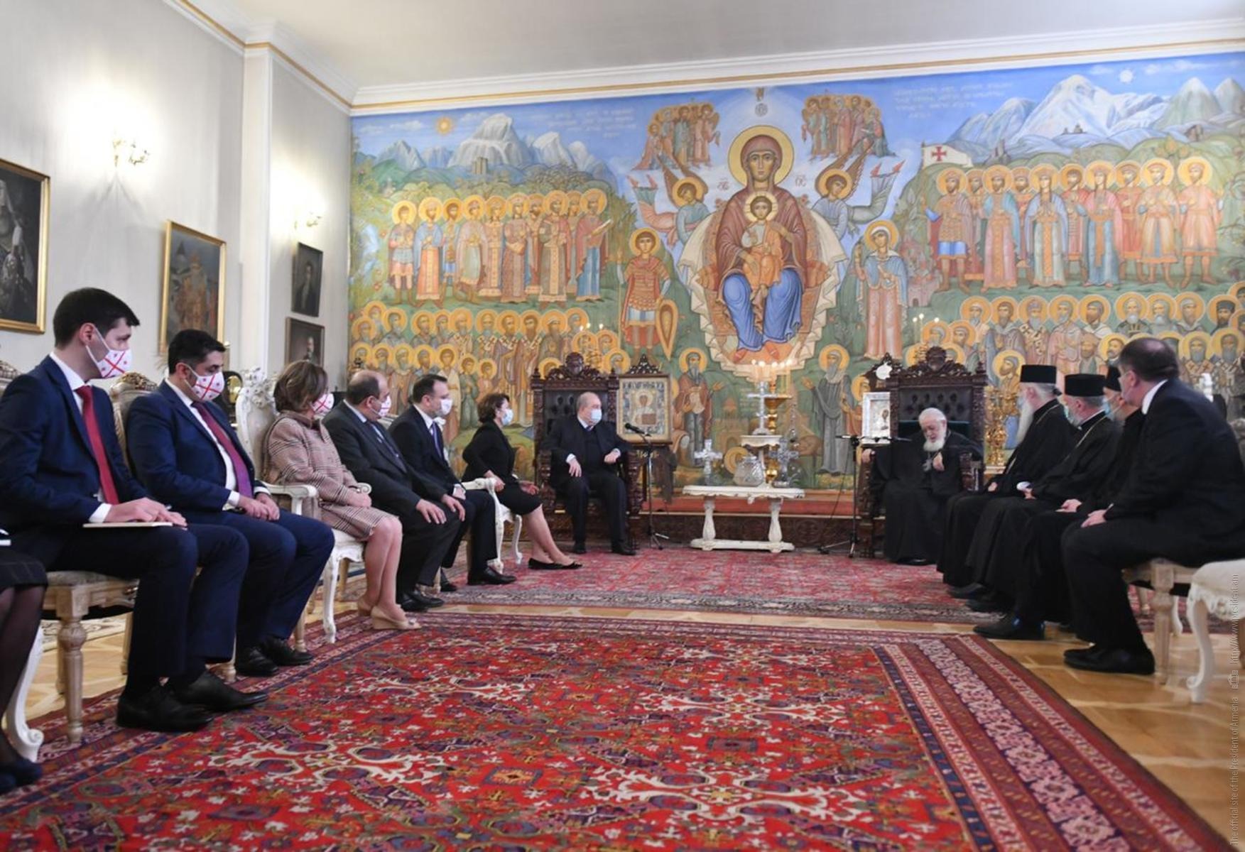 «Когда тяжело Армении, армянскому народу, тяжело и нам»: Католикос-Патриарх всея Грузии принял президента Армении