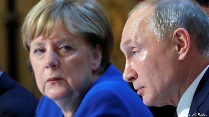 Берлин призвал Москву отвести войска от границы с Украиной