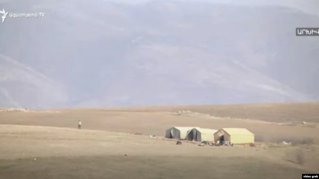 Азербайджанские военные повредили глаз пастуху из села Аравус Армении и грозились отвести его в Баку