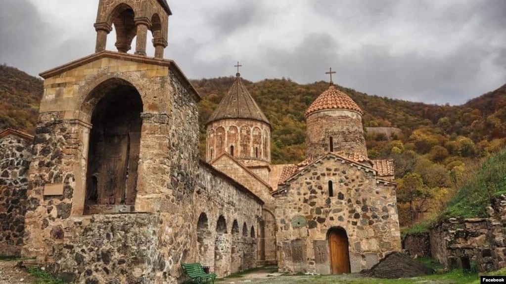 Азербайджан запретил проведение в монастыре Дадиванка ранее согласованного рукоположения