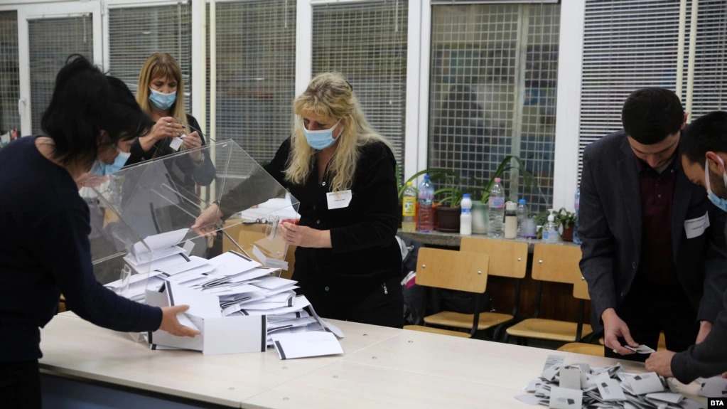 В Болгарии состоялись парламентские выборы: известны предварительные итоги