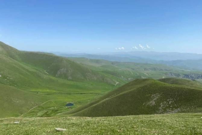 Азербайджанские силы были вынуждены покинуть некоторые территории Армении: МО