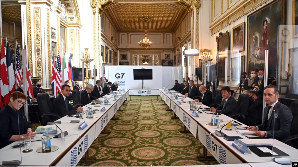 G7 активизирует усилия по противодействию дестабилизирующему поведению России: коммюнике