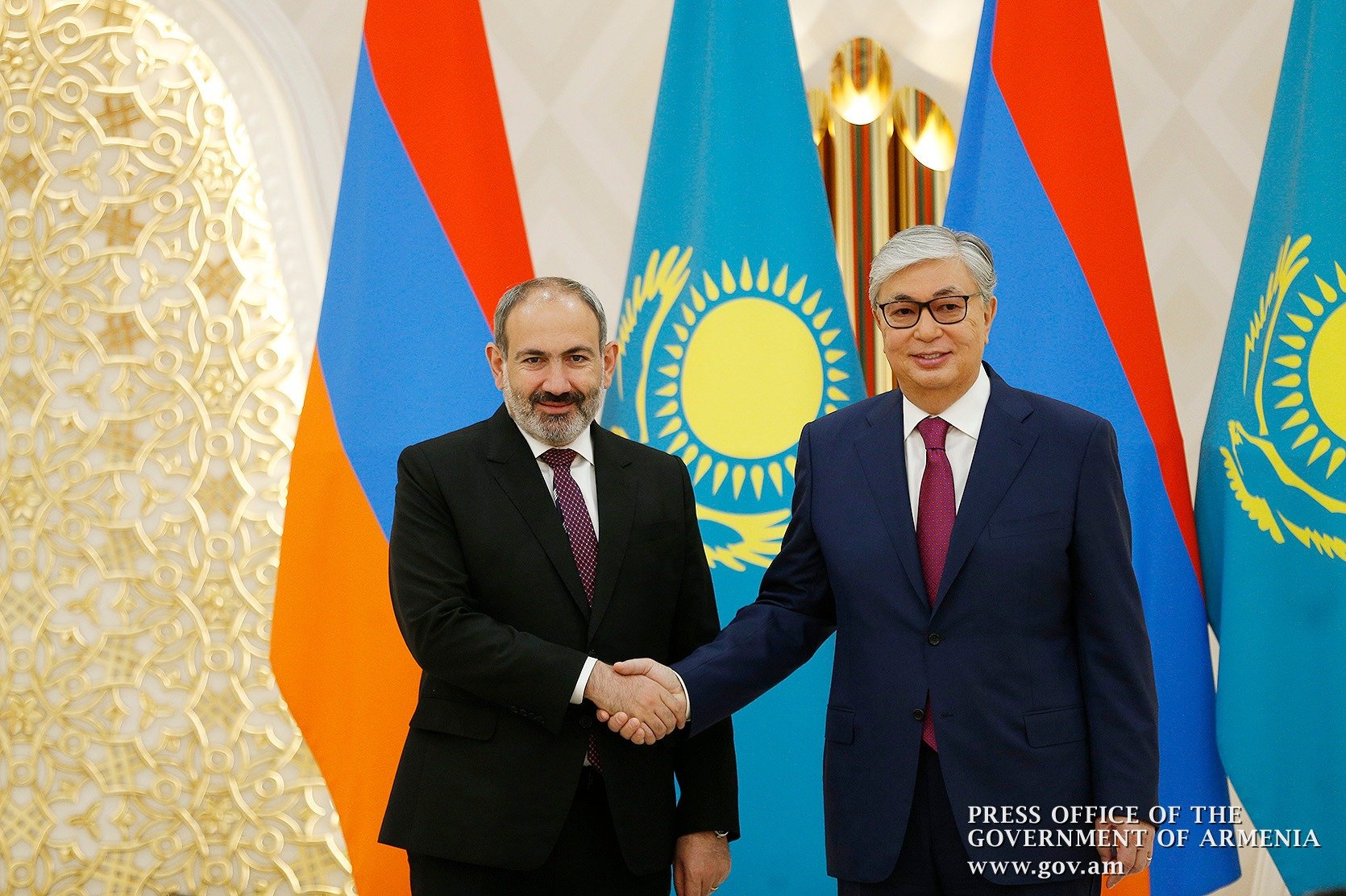 Состоялся телефонный между лидерами Армении и Казахстана