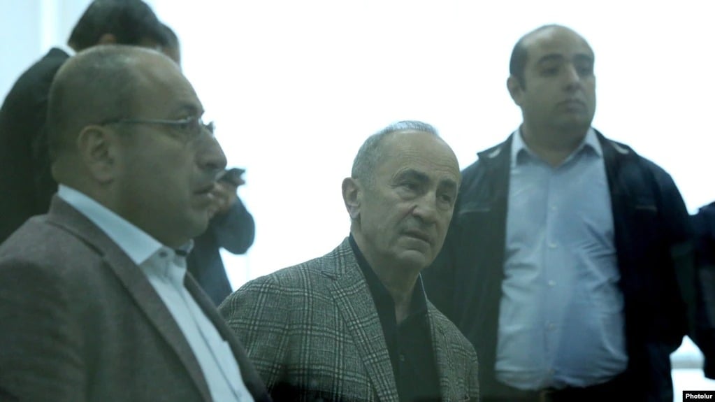 Суд над Кочаряном и Геворгяном по делу о взяточничестве отложен: следующее заседание — 25 мая