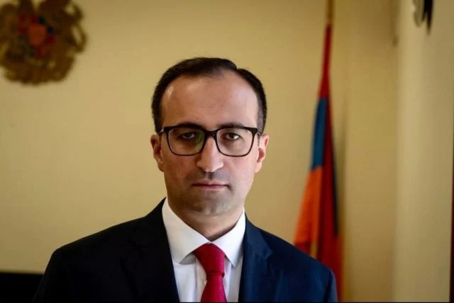 “Младопенсионер думает, что он может ввести в заблуждение армянский народ участковой ложью”: Арсен Торосян