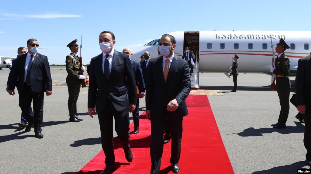 Премьер-министр Грузии Ираклий Гарибашвили прибыл в Армению