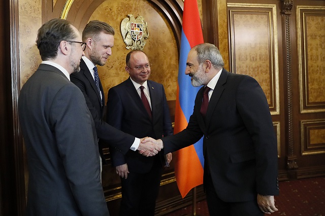 Никол Пашинян обсудил с главами МИД стран-членов ЕС повестку отношений Армения-ЕС и региональные вопросы