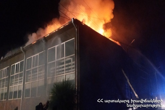 Пожар, вспыхнувший в спортивной школе города Вайк, был потушен