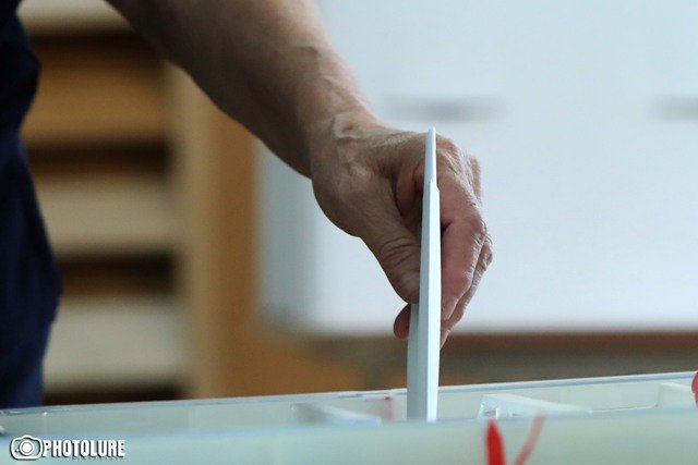 В 5 общинах Армении проходят местные выборы. «Арменпресс»