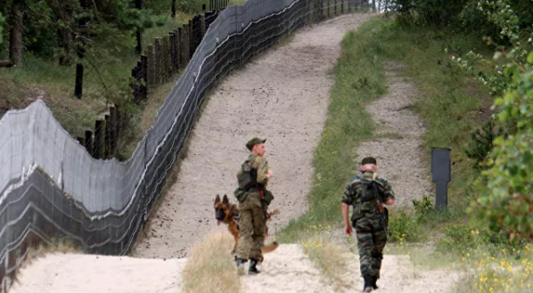 Пашинян призвал разместить российских военных на границе с Азербайджаном. РИА Новости