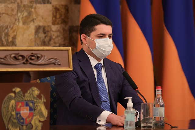 Жду от Следственного комитета более эффективных и более решительных действий: Пашинян представил членам коллегии СК Аргишти Кярамяна