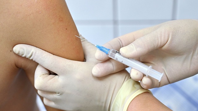 Минздрав РФ установил срок вакцинации переболевших COVID-19 пациентов. Regnum