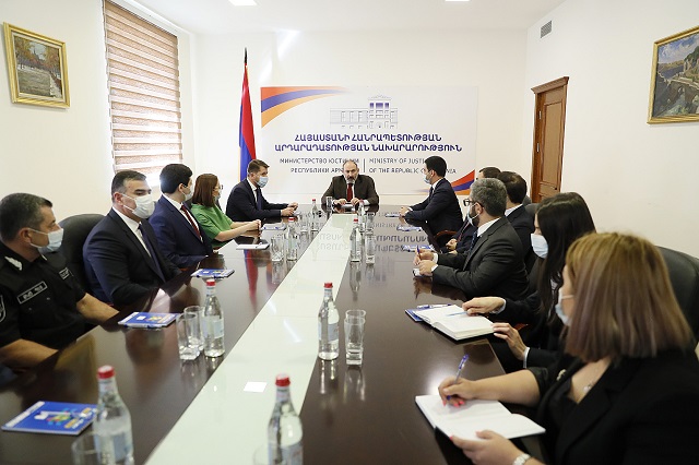 Наши идеи и представления в сфере юстиции должны соответствовать видению граждан Республики Армения. Никол Пашинян