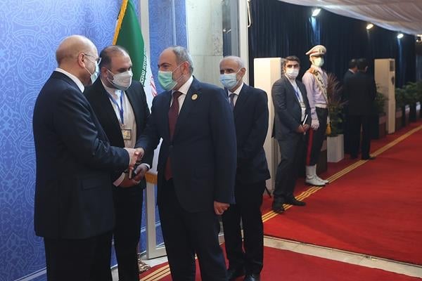 Премьер-министр Пашинян присутствовал на официальной церемонии инаугурации новоизбранного президента ИРИ Эбрахима Раиси