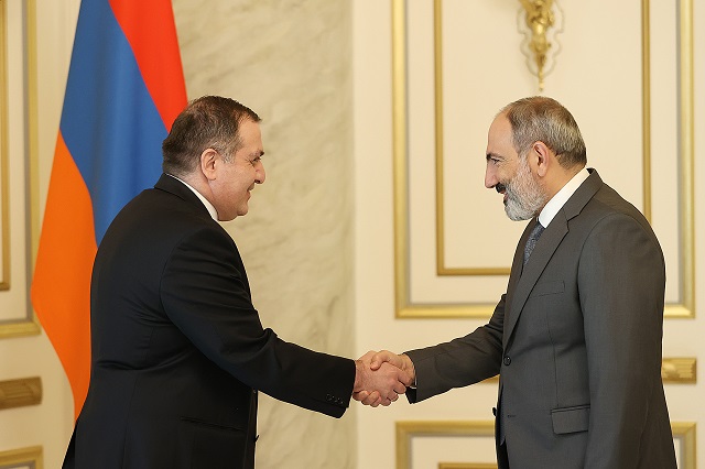 Никол Пашинян отметил, что между Арменией и Грузией налажен высокий уровень политического диалога. Премьер-министр провел прощальную встречу с послом Грузии в Армении