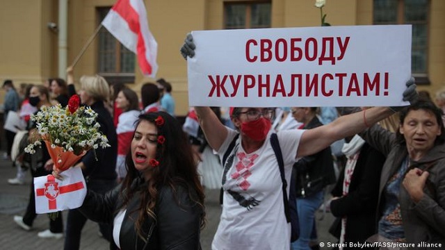 Белорусская ассоциация журналистов заявляет об огромных потерях белорусской медиасферы после выборов. Deutsche Welle