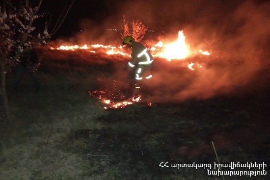 Пожарные-спасатели потушили пожары на территории общей площадью 51.4 га