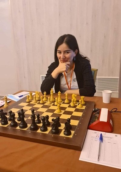 Элина Даниелян играет без поражений, а Лилит Мкртчян поднимается в турнирной таблице