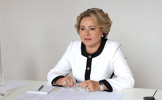 Валентина Матвиенко отметила, что конференция спикеров парламентов дает возможность поговорить о тех вопросах, которые наиболее волнуют
