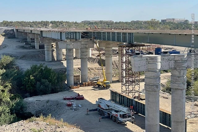 Строительство моста Аргаванд-Ширак находится на стадии завершения