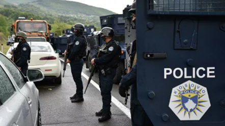 Косовская полиция задержала десять албанцев за нападение на сербов. РИА Новости