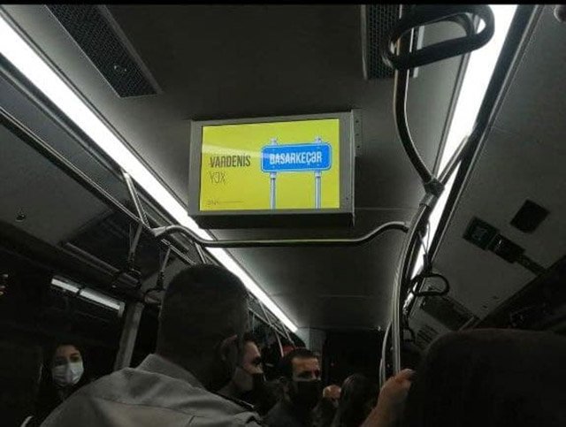 В общественном транспорте Баку ведется антиармянская пропаганда. Лапшин